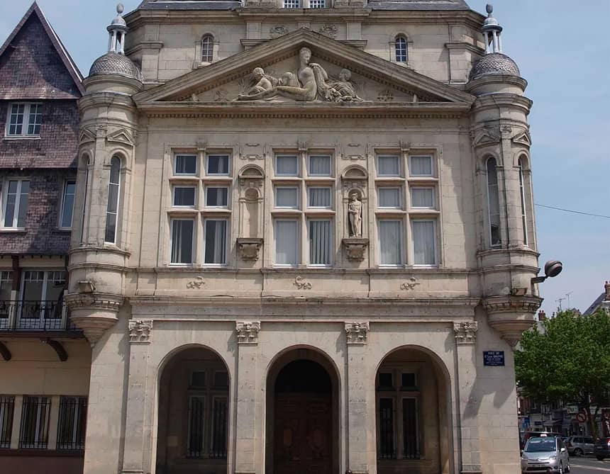 Campings aux alentours de : Péronne